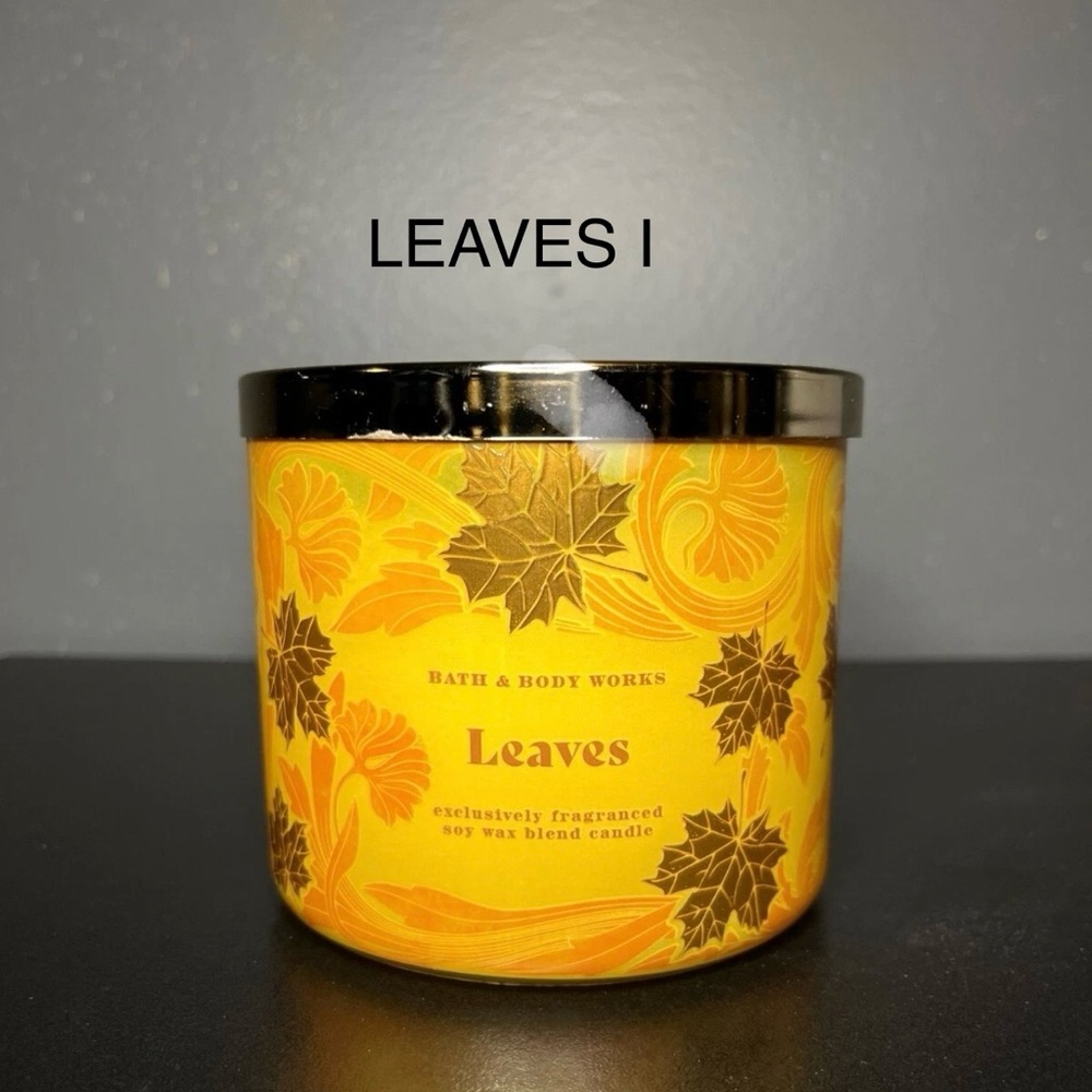 Bath & Body Works Leaves Candle - Orange and Gold